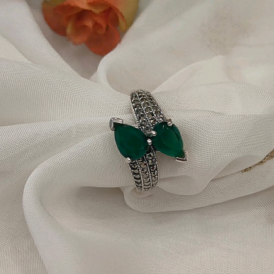 Marcasite Green Ring